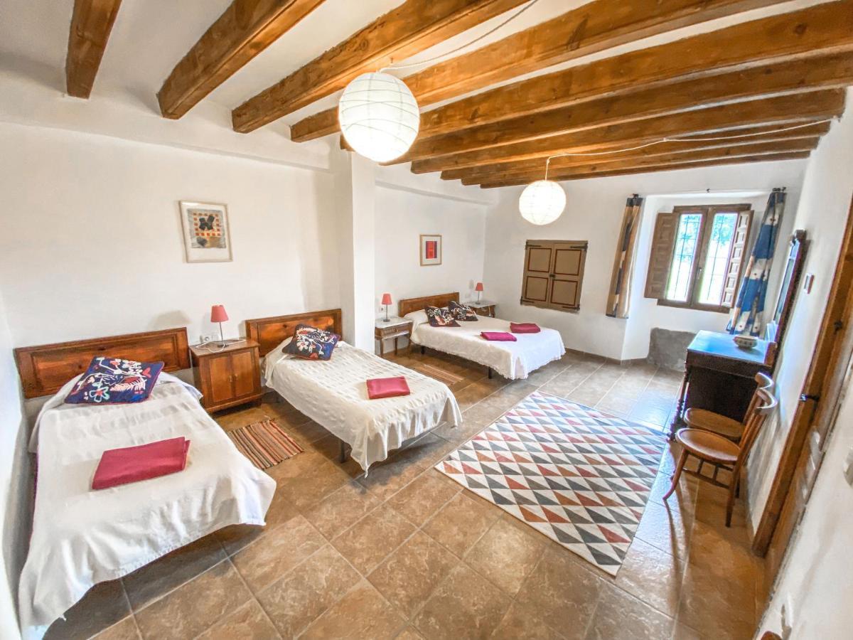 Casa Rural Sant Petrus De Madrona Pinell de Solsones Luaran gambar