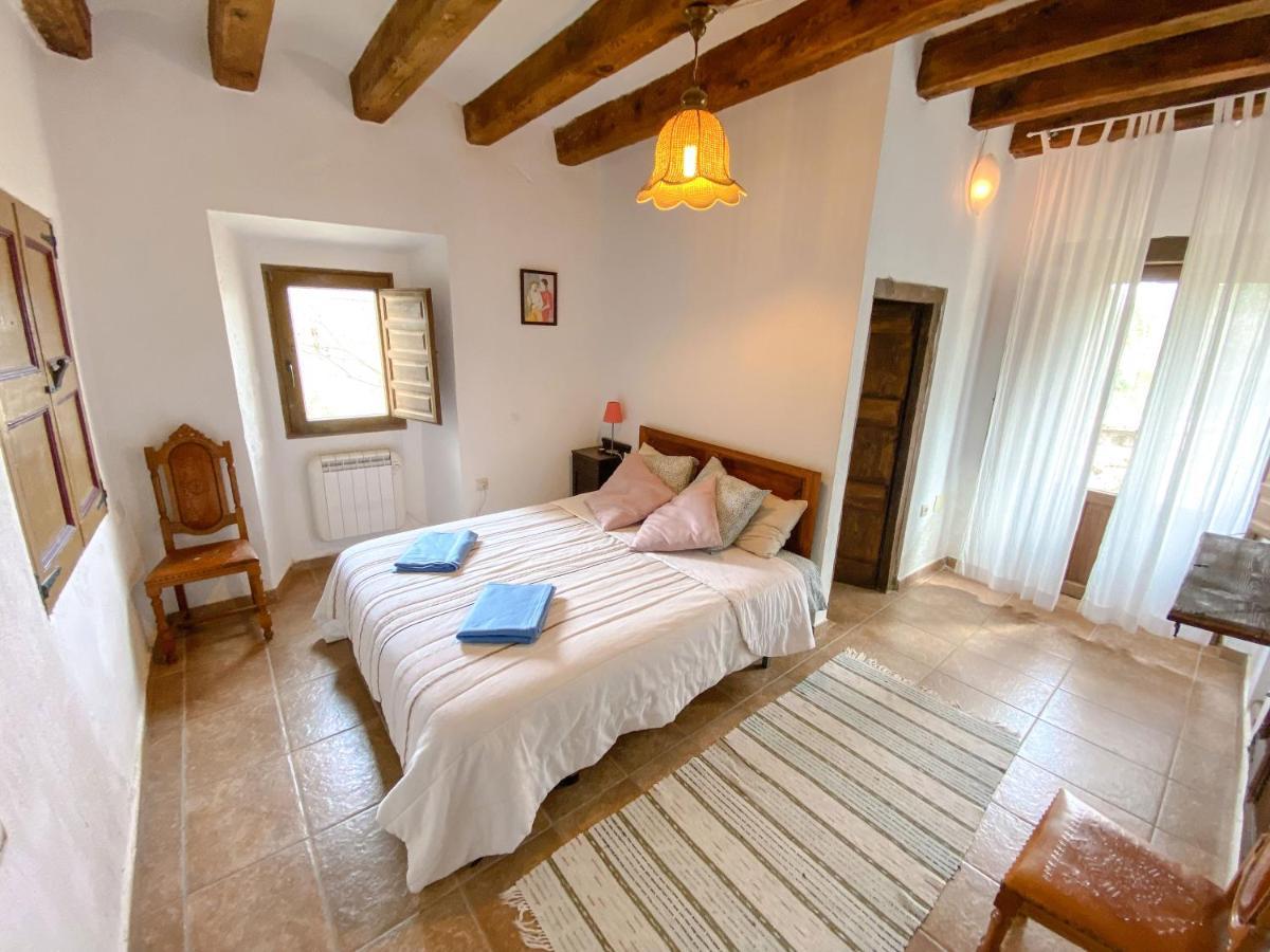 Casa Rural Sant Petrus De Madrona Pinell de Solsones Luaran gambar
